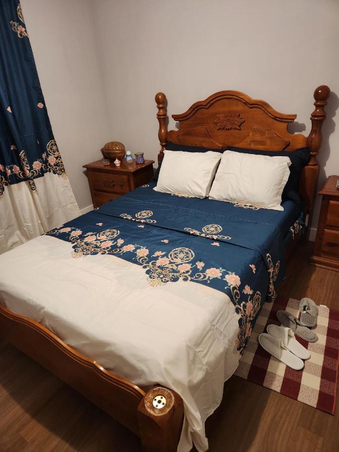 Maison Chaleureuse, Energetique Et Florale Sherbrooke Eksteriør bilde